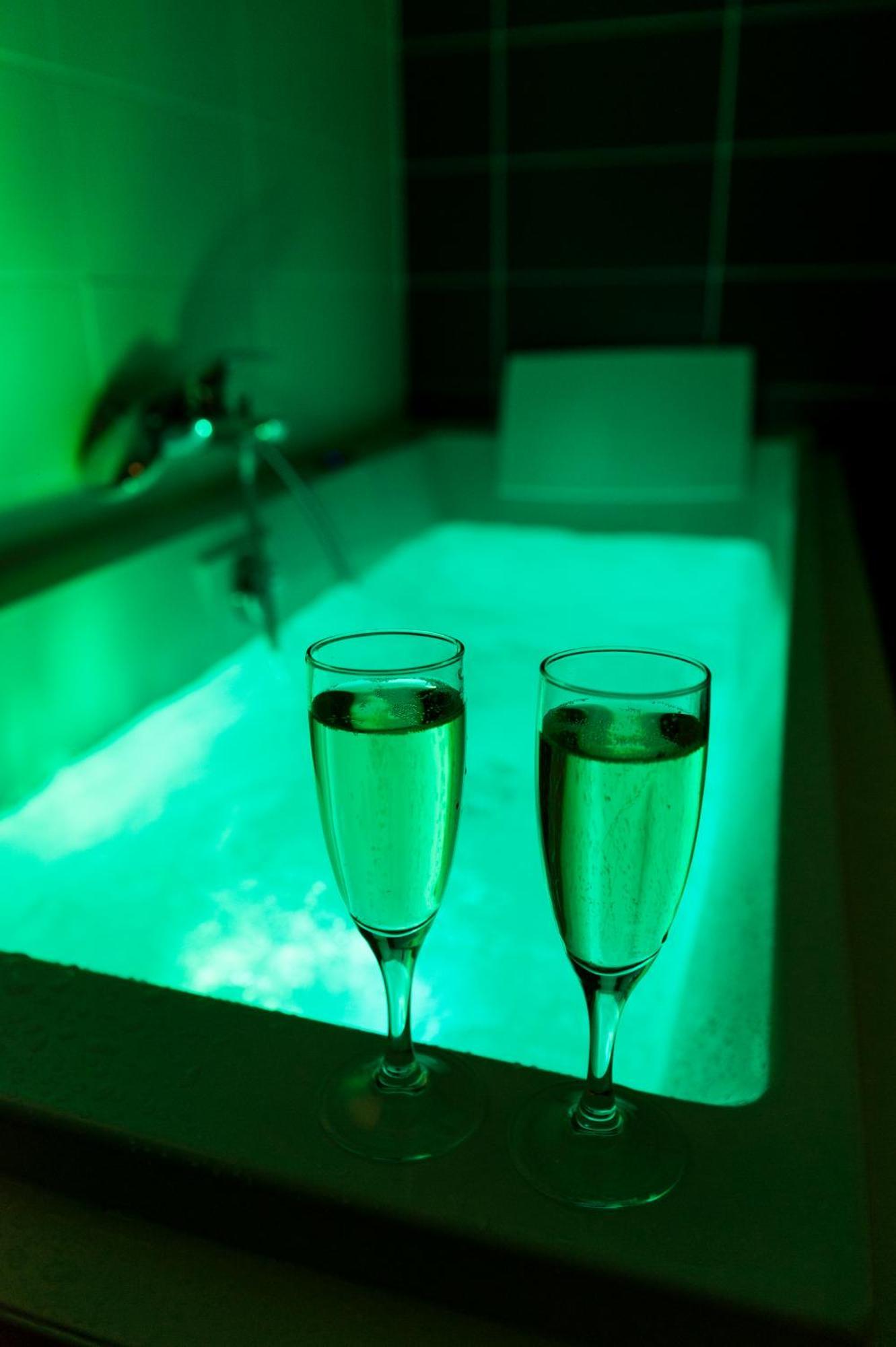 Brit Hotel Macon Centre Gare エクステリア 写真