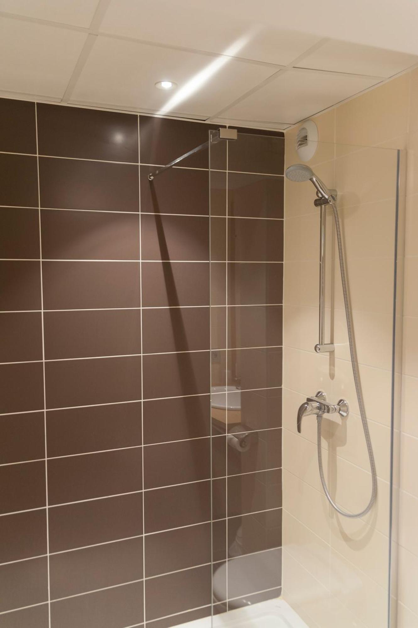 Brit Hotel Macon Centre Gare エクステリア 写真