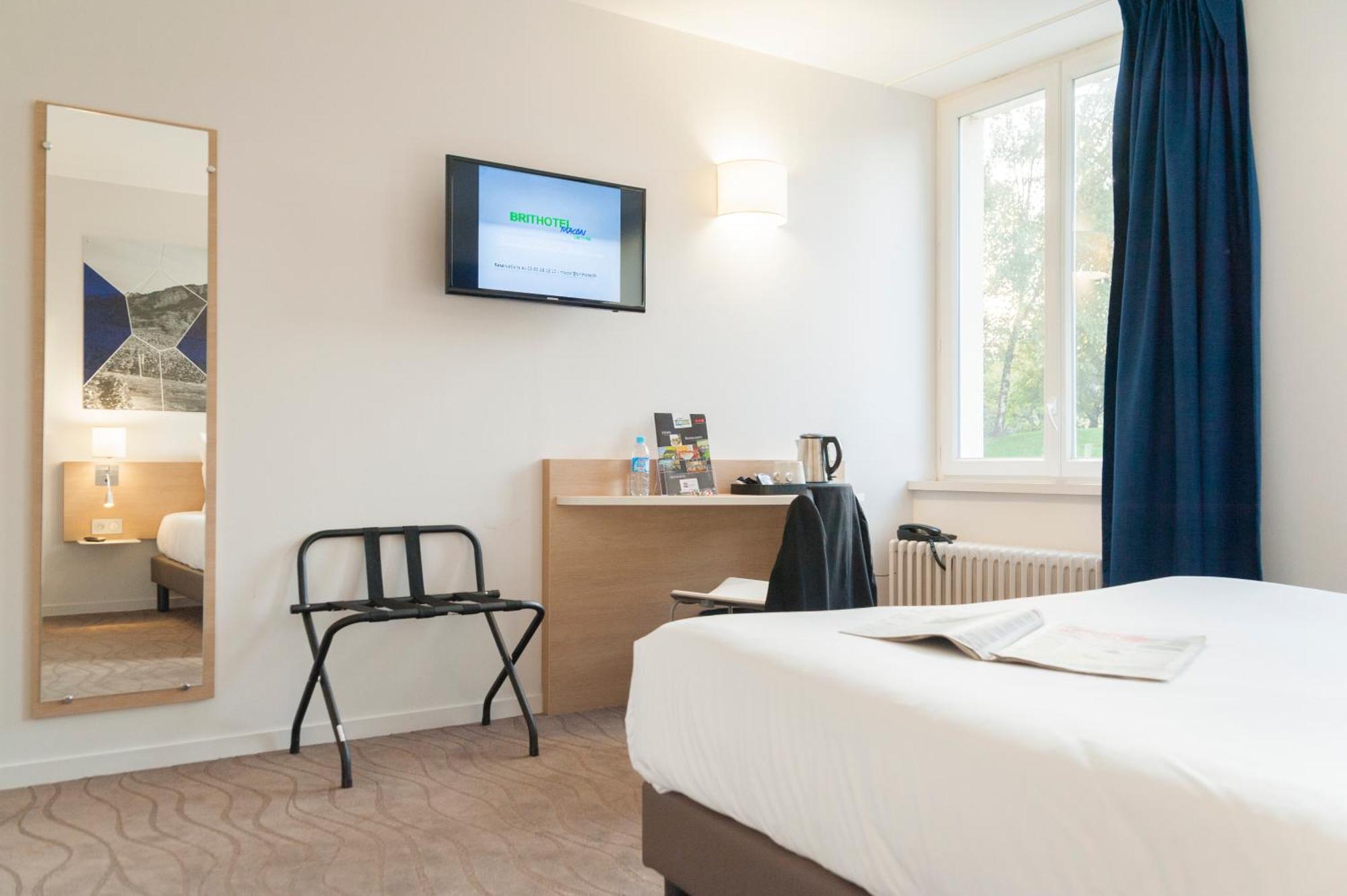 Brit Hotel Macon Centre Gare エクステリア 写真