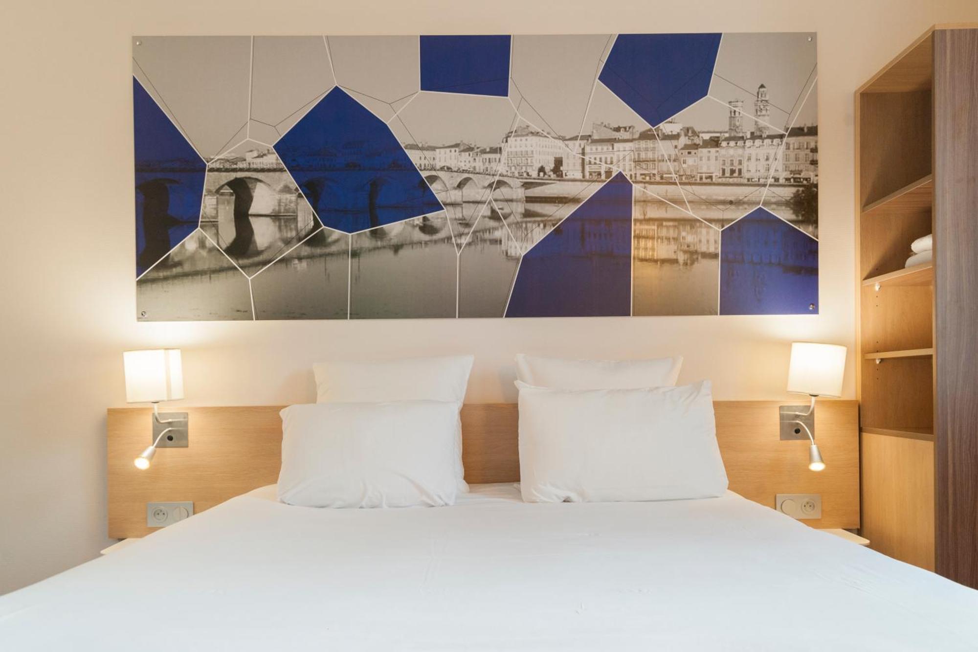 Brit Hotel Macon Centre Gare エクステリア 写真