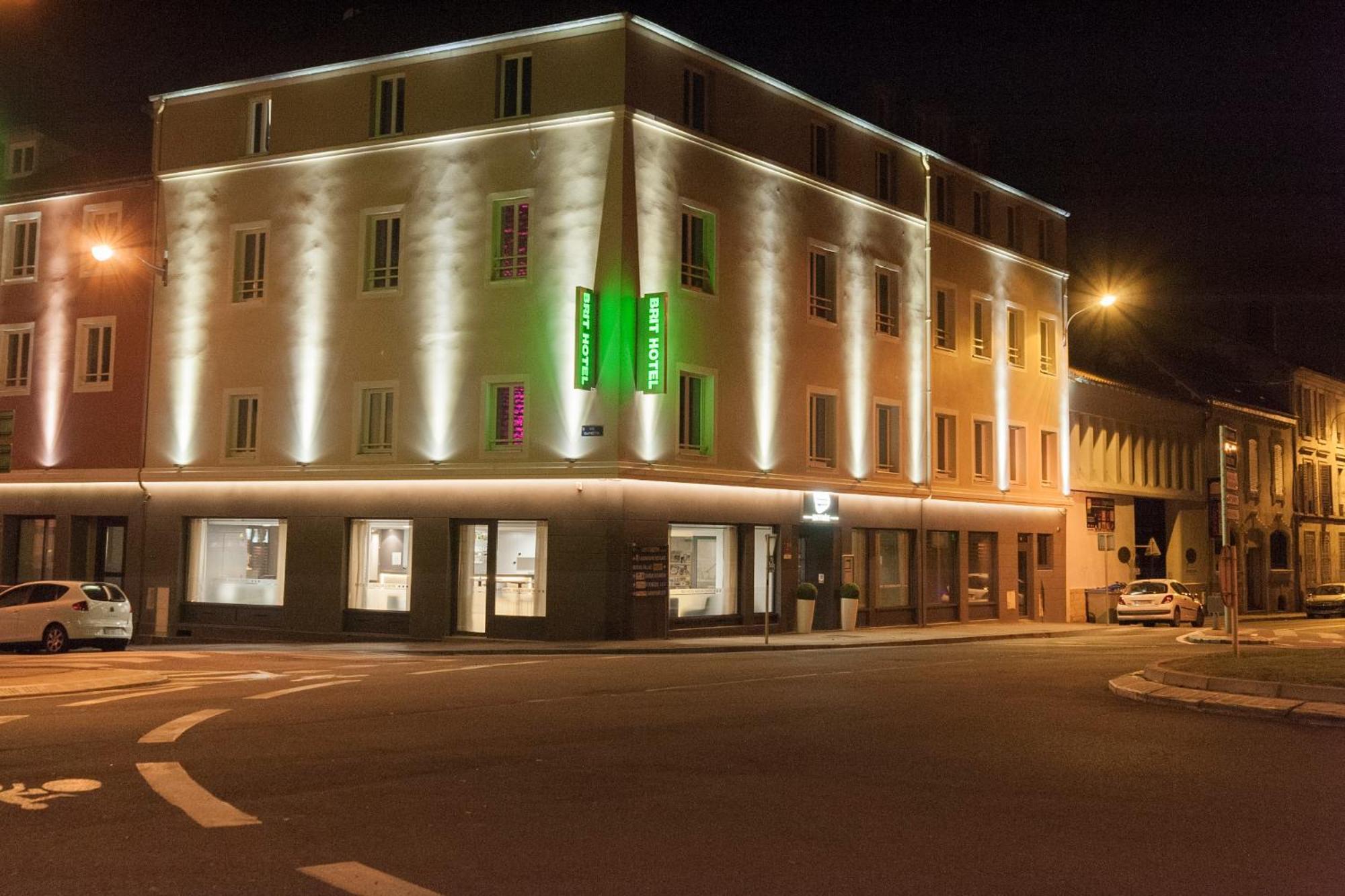 Brit Hotel Macon Centre Gare エクステリア 写真