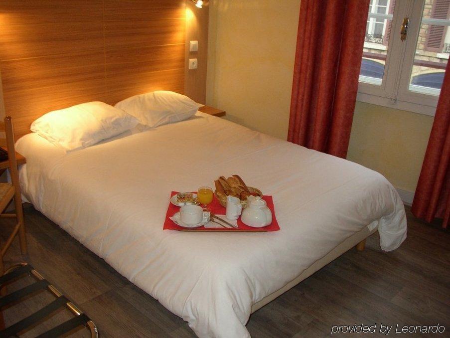 Brit Hotel Macon Centre Gare 部屋 写真